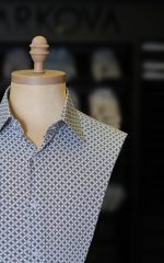 پیراهن طرح هندسی ریز آرکید شیری سورمه ای مارکووا p08 - تصویر 2